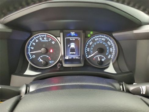 Used 2023 Toyota Tacoma TRD Sport image 25