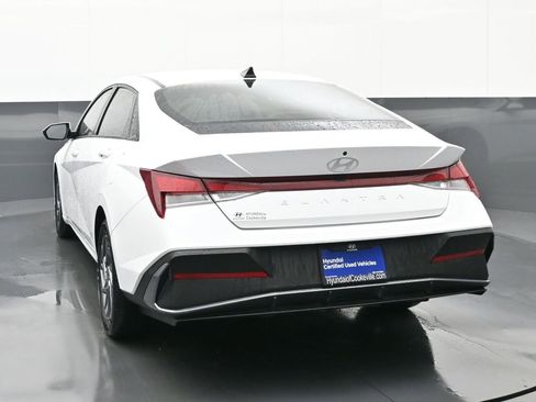 Certified 2024 Hyundai Elantra SEL image 5