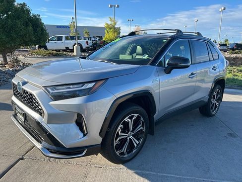 Used 2024 Toyota RAV4 XSE w/ Weather Package AWD/4WD image 3