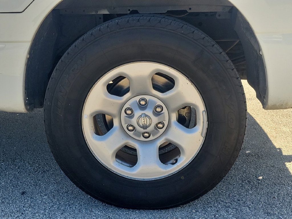 Used 2022 Nissan Titan S RWD image 11