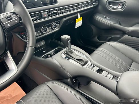 New 2026 Honda HR-V EX-L image 11