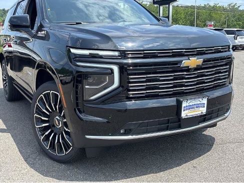 New 2026 Chevrolet Tahoe High Country AWD/4WD image 2