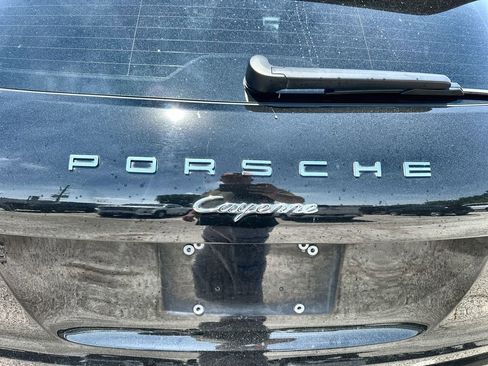 Used 2018 Porsche Cayenne Platinum Edition AWD/4WD image 7
