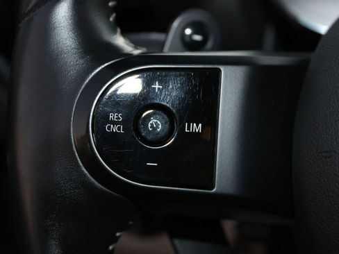 Used 2022 MINI Cooper Clubman S image 33