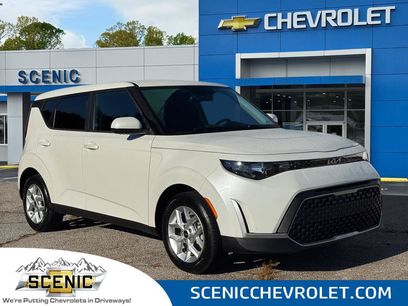 Used 2024 Kia Soul LX w/ Option Group 015