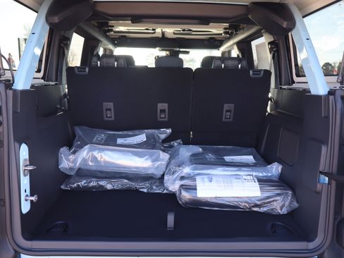 New 2025 Ford Bronco Heritage Edition image 25