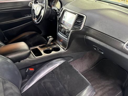 Used 2018 Jeep Grand Cherokee Altitude image 33