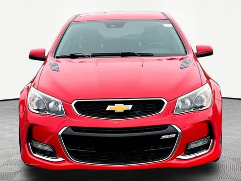Used 2017 Chevrolet SS RWD image 2
