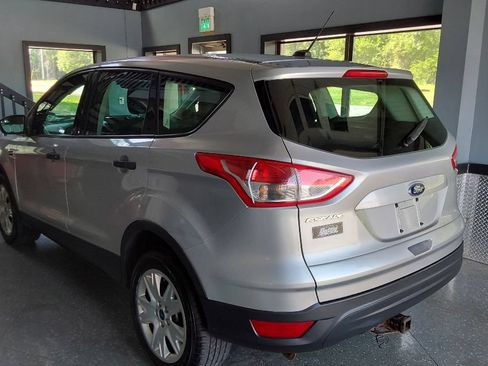 Used 2013 Ford Escape S FWD image 11