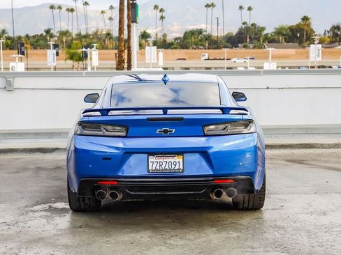 Used 2017 Chevrolet Camaro SS image 8