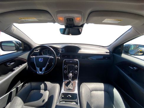 Used 2016 Volvo XC70 T5 Premier w/ Proximity Package image 36