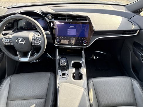 Used 2023 Lexus RZ 450e Premium w/ Accessory Package (2T) image 16