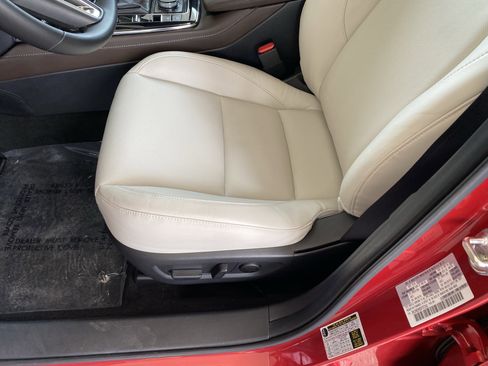 Certified 2025 MAZDA CX-30 AWD 2.5 S w/ Premium Package image 15