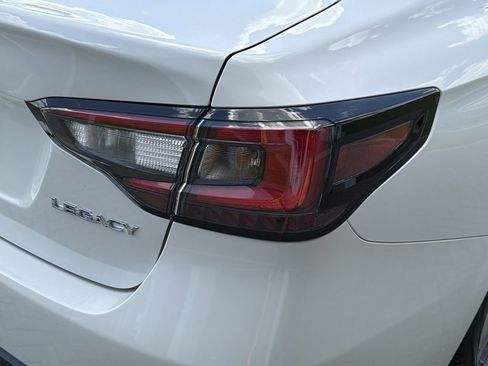 Certified 2025 Subaru Legacy Premium w/ Popular Package #1A AWD/4WD image 8