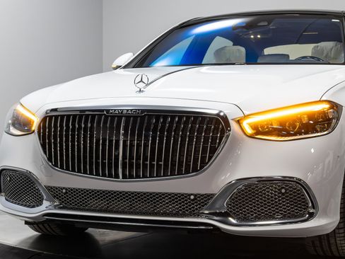 Used 2024 Mercedes-Benz Maybach S 680 4MATIC image 92