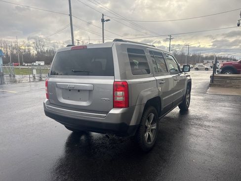 Used 2016 Jeep Patriot High Altitude image 5