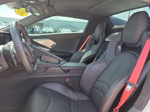 Used 2024 Chevrolet Corvette Stingray Premium Conv w/ Z51 Performance Package RWD image 16