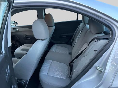 Used 2012 Chevrolet Sonic LS image 10