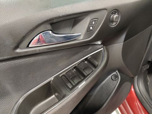 Used 2018 Chevrolet Cruze LT FWD image 27