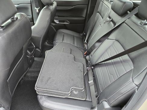 New 2025 Ford Ranger Lariat w/ FX4 Off-Road Package image 6