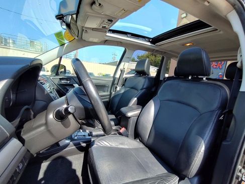 Used 2014 Subaru Forester 2.5i Limited w/ Popular Package #2 AWD/4WD image 14