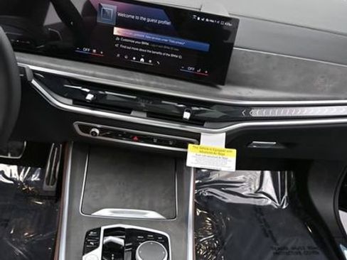 New 2026 BMW X5 xDrive40i w/ M Sport Package image 16