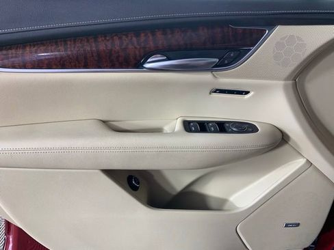 Used 2019 Cadillac XT5 Premium Luxury AWD/4WD image 28