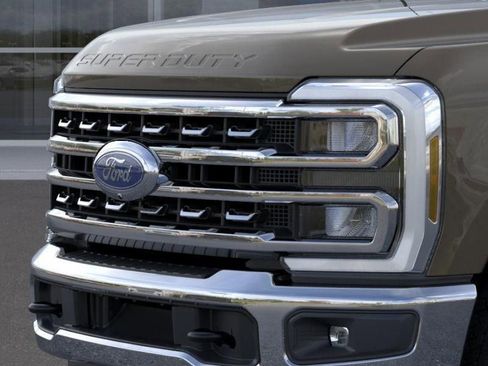 New 2026 Ford F250 XLT w/ XLT Premium Package AWD/4WD image 17