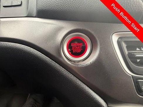 Used 2018 Honda Pilot LX image 8