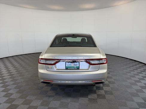 Used 2017 Lincoln Continental Reserve w/ Climate Package AWD/4WD image 9