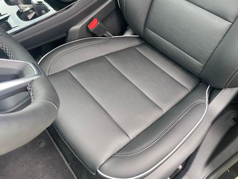 New 2026 Buick Enclave Sport Touring w/ Power Package FWD image 22