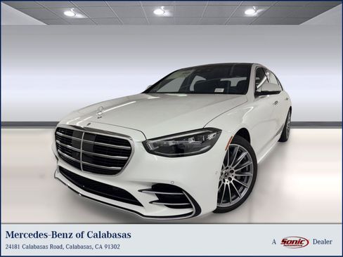 New 2026 Mercedes-Benz S 580e 4MATIC Sedan image 1