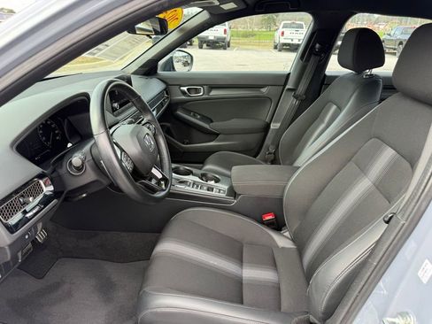 Used 2024 Honda Civic Sport image 9