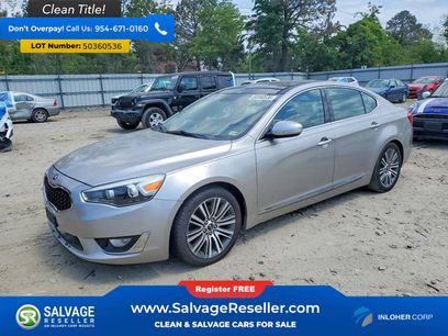 Used 2014 Kia Cadenza Premium w/ Luxury Package