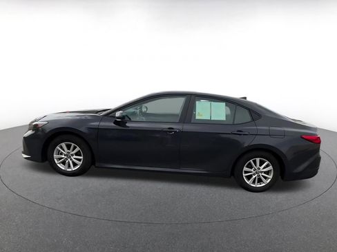 Used 2025 Toyota Camry LE FWD image 9