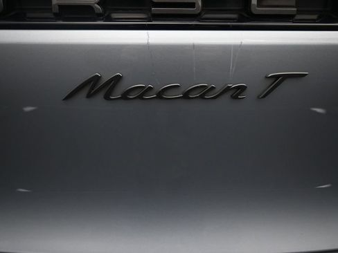 Used 2024 Porsche Macan Turbo AWD/4WD image 10