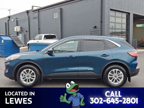 Used 2020 Ford Escape SE image 7