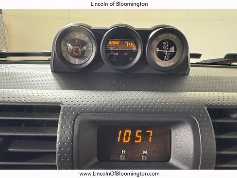 Used 2007 Toyota FJ Cruiser 4WD image 16