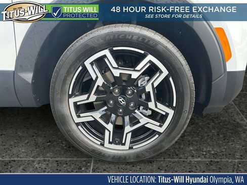 New 2025 Hyundai Santa Cruz Limited image 9