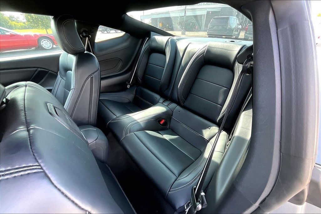 Used 2025 Ford Mustang GT Premium RWD image 24