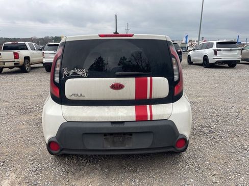 Used 2016 Kia Soul image 6