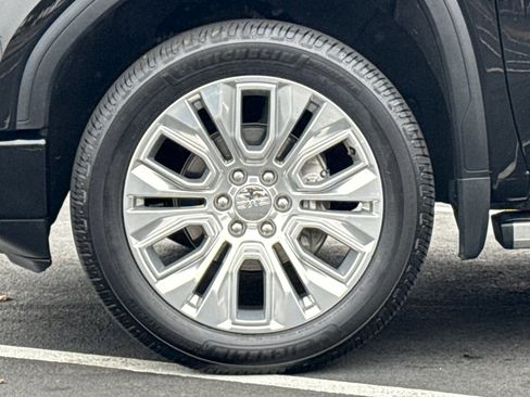 Used 2022 GMC Sierra 1500 Denali w/ Denali Reserve Package image 36