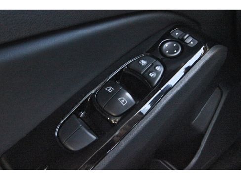 Certified 2025 Nissan Altima 2.5 SL AWD/4WD image 23