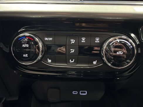 New 2026 Chevrolet Trax LT image 30