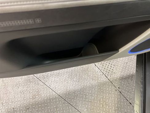 Used 2024 Hyundai Ioniq 5 Limited image 53