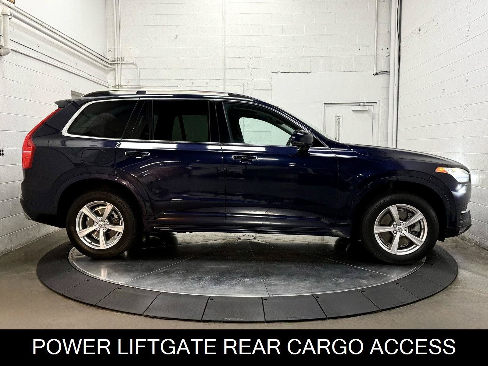 Used 2017 Volvo XC90 T5 Momentum w/ Vision Package FWD image 12