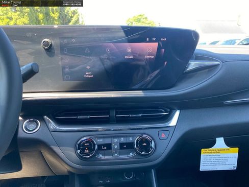 New 2026 Buick Envista Sport Touring w/ Convenience I Package FWD image 21