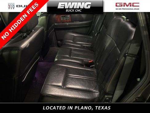 Used 2015 Lincoln Navigator 4WD image 10