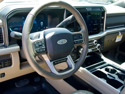 Used 2026 Ford F450 Platinum w/ Platinum Plus Package AWD/4WD image 37