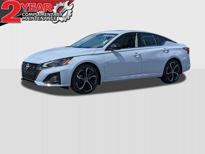 New 2025 Nissan Altima 2.5 SR